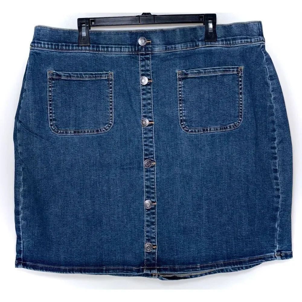 Torrid mini button front denim skirt size 2x